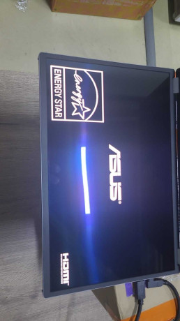 ASUS ZENSCREEN DUO OLED MQ149CD 14