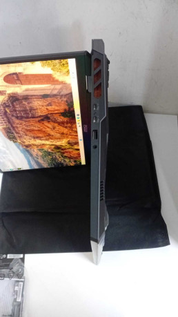 MSI NB VECTOR A18 HX A9WHG-094TR R9-9955HX(OUTLET)