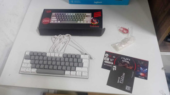 REDRAGON FIZZ PRO RGB GRİ BEYAZ KLAVYE K61(OUTLET)