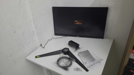 27 ASUS TUF GAMING  VG27AQ3A QHD IPS 1MS 1(OUTLET)