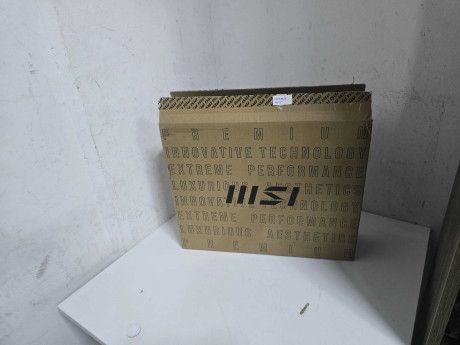 MSI NB VECTOR17 HX AI A2XWHG-086TR ULT 7 M(OUTLET)