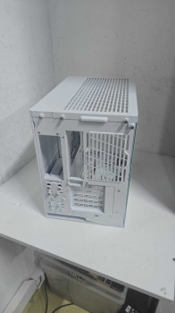 Lian Li O11 Dynamic Flow Mini V2 Mid Kasa (OUTLET)