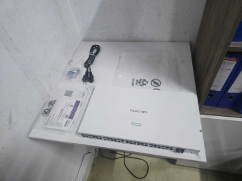 HP JL814A 48 PORT 10/100/1000 1830-48G 4SF(OUTLET)