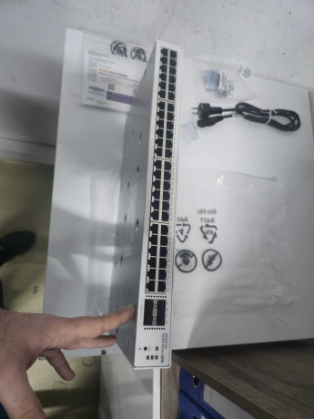 HP JL814A 48 PORT 10/100/1000 1830-48G 4SF(OUTLET)