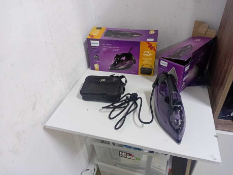 PHILIPS 5000 SERIES DST5030/80 2400 W BUHA(OUTLET)